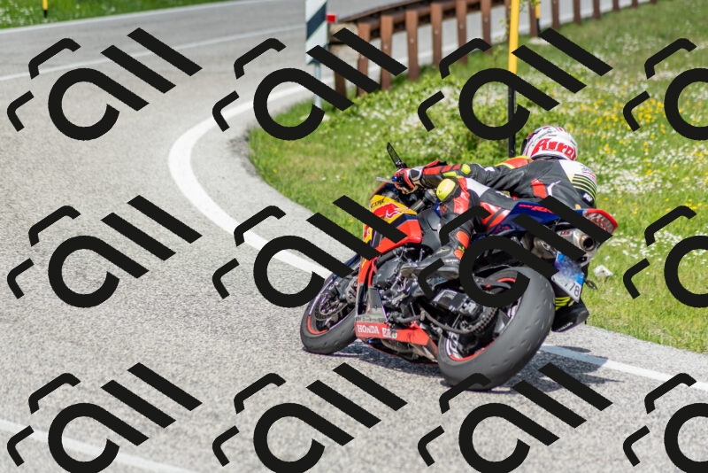 202505181056-DSC_7762_c2