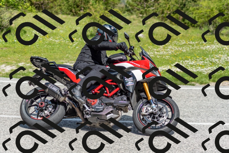 202505181059-DSC_7851_c2