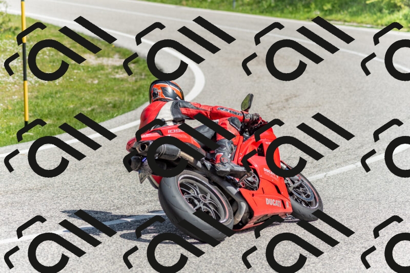 202505181100-DSC_7892_c2