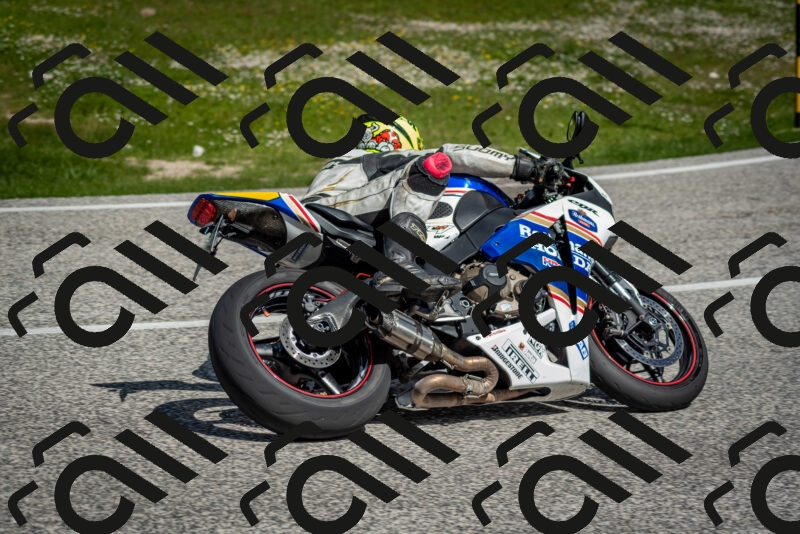 202505181104-DSC_7977_c2