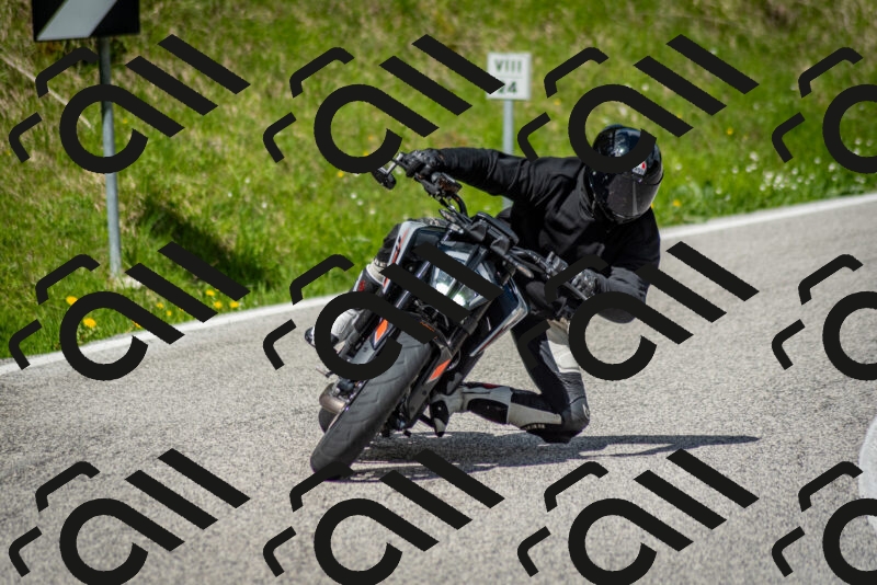 202505181110-DSC_8073_c2