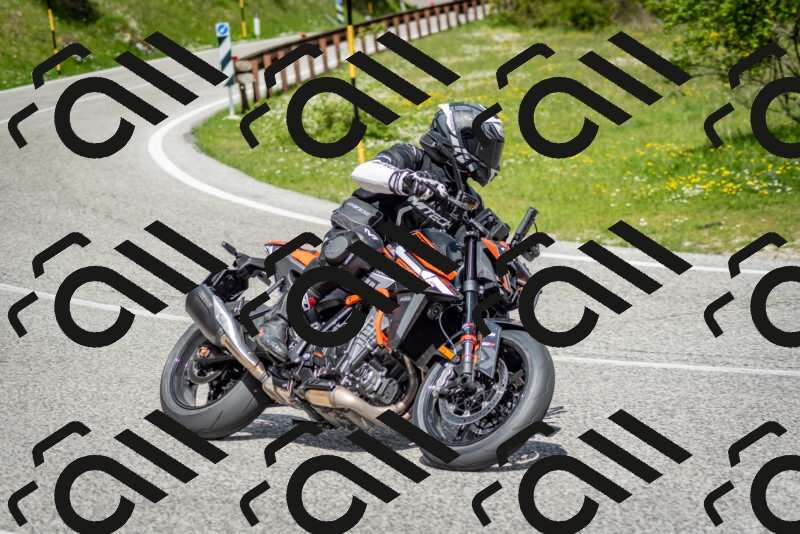 202505181110-DSC_8083_c2