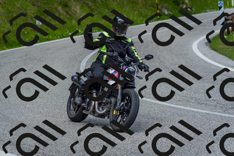 202505181112-DSC_8099_c2