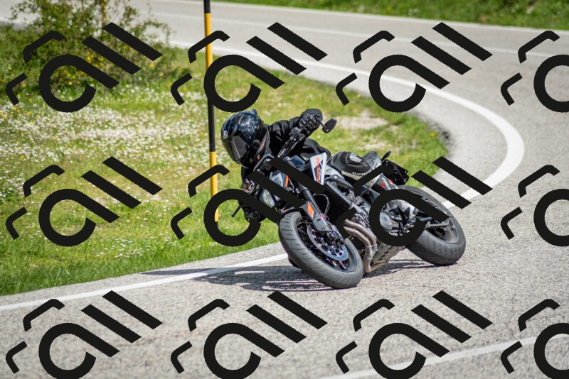 202505181115-DSC_8159_c2