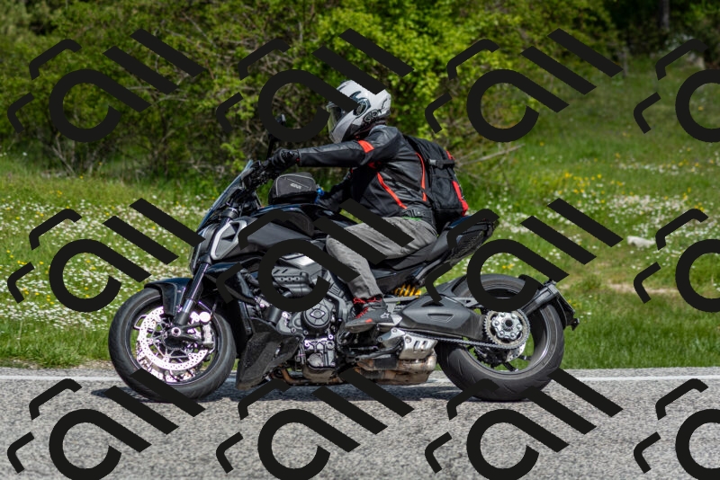 202505181118-DSC_8236_c2