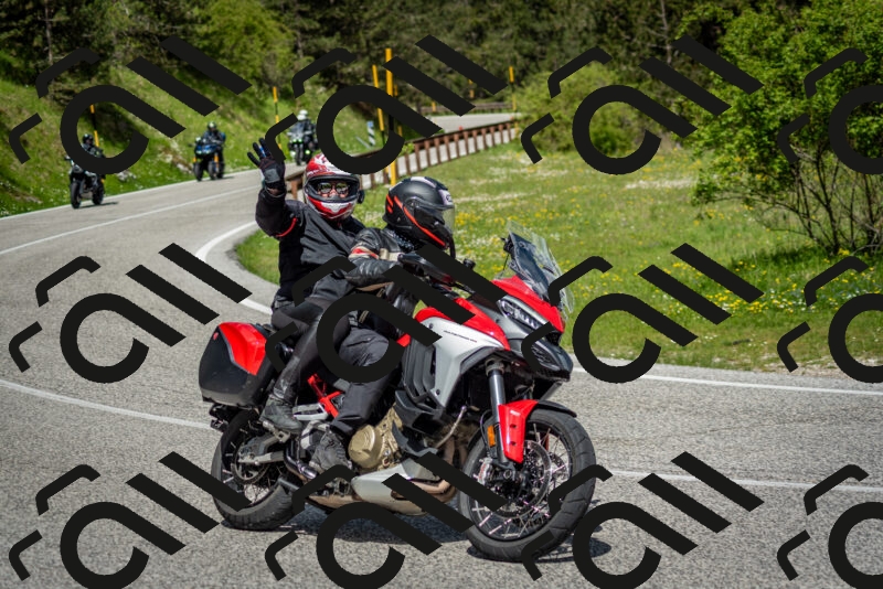 202505181120-DSC_8295_c2