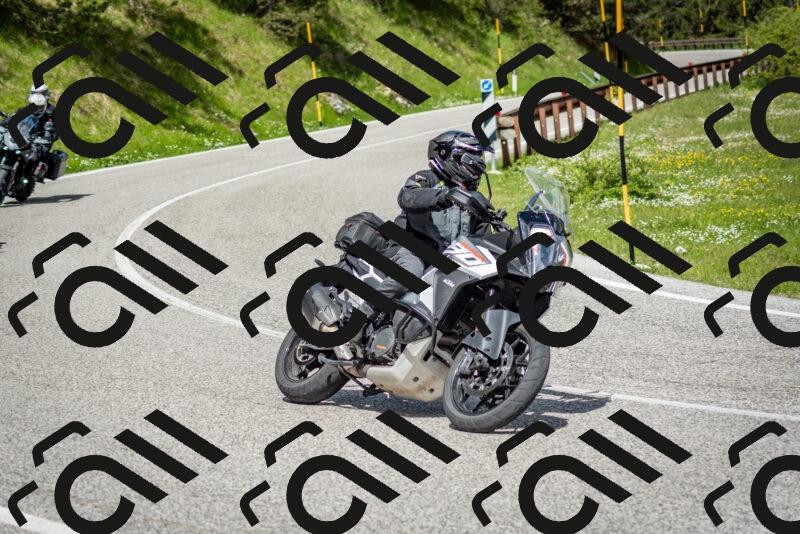 202505181120-DSC_8301_c2