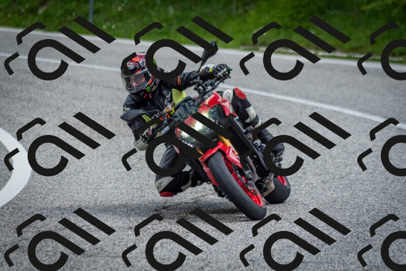 202505181125-DSC_8430_c2