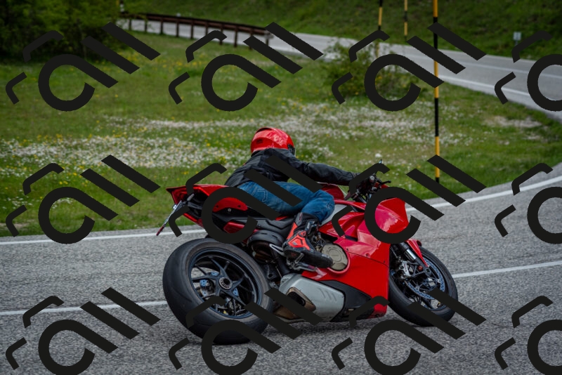 202505181129-DSC_8547_c2