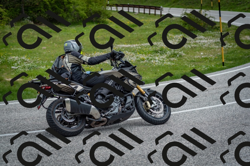 202505181138-DSC_8779_c2