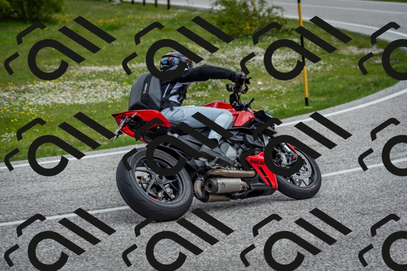 202505181139-DSC_8806_c2