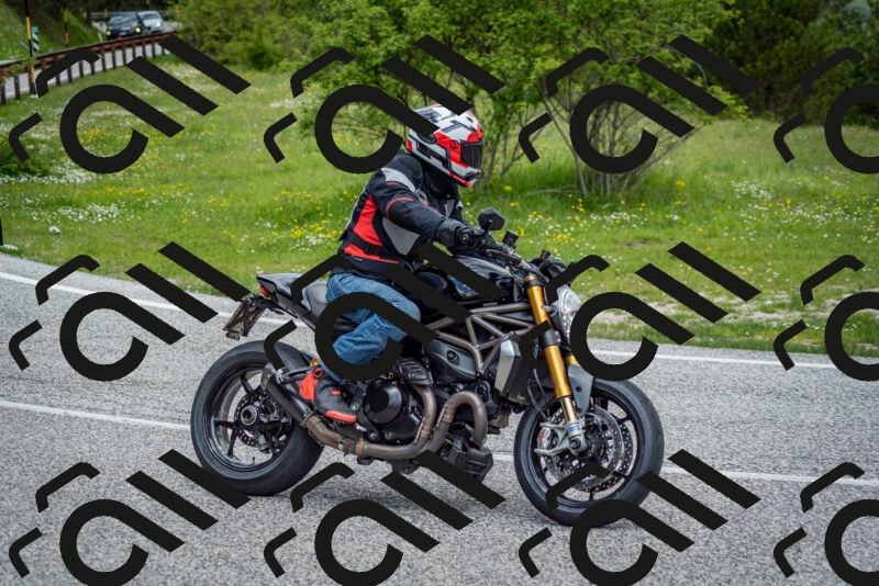 202505181142-DSC_8878_c2