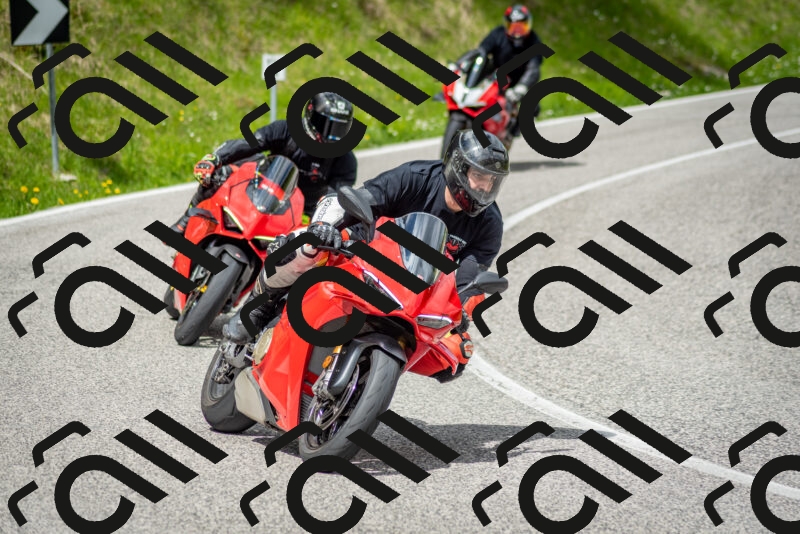 202505181144-DSC_8910_c2