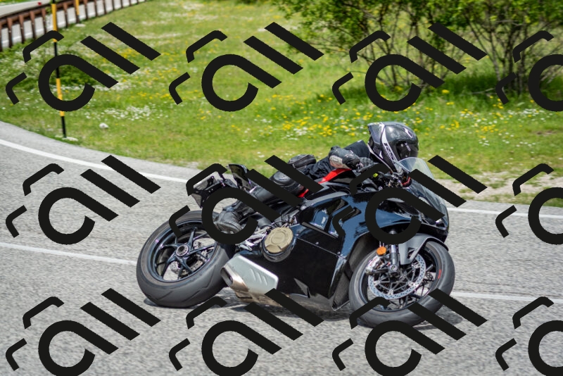 202505181144-DSC_8922_c2