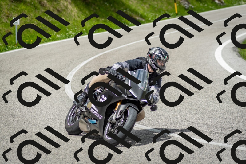 202505181144-DSC_8924_c2