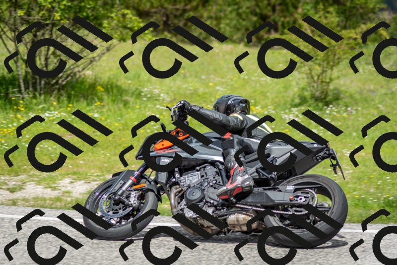 202505181147-DSC_9014_c2