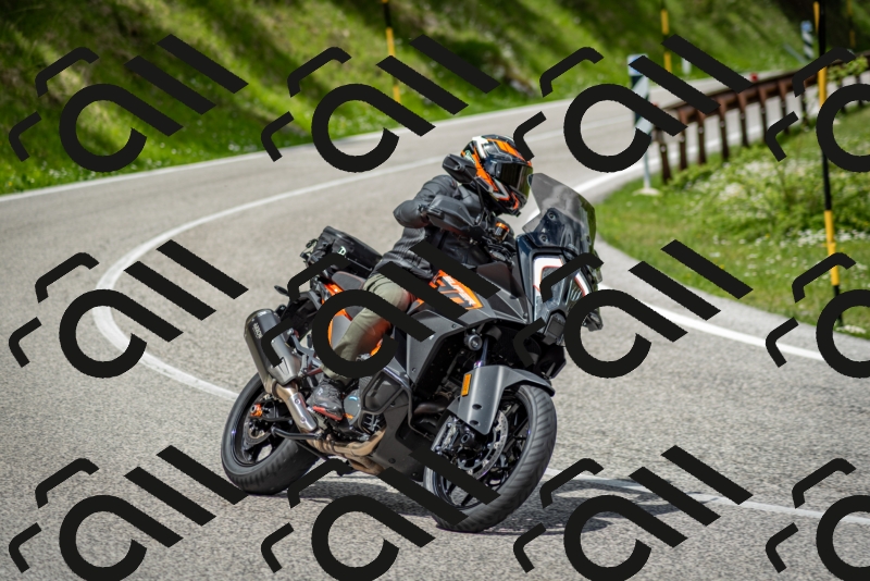 202505181234-DSC_9981_c2