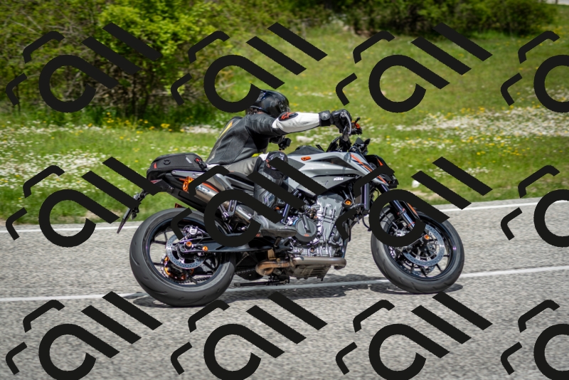 202505181235-DSC_9999_c2