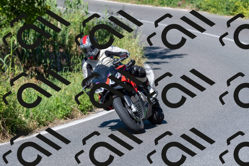 20250517094845-R013330_r1