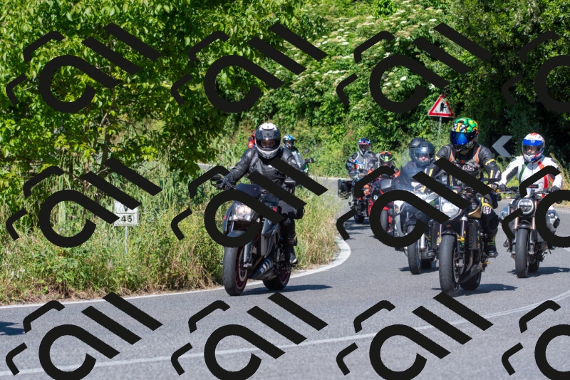 20250517095214-R013349_r1