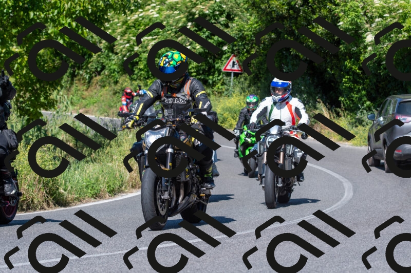 20250517095214-R013350_r1