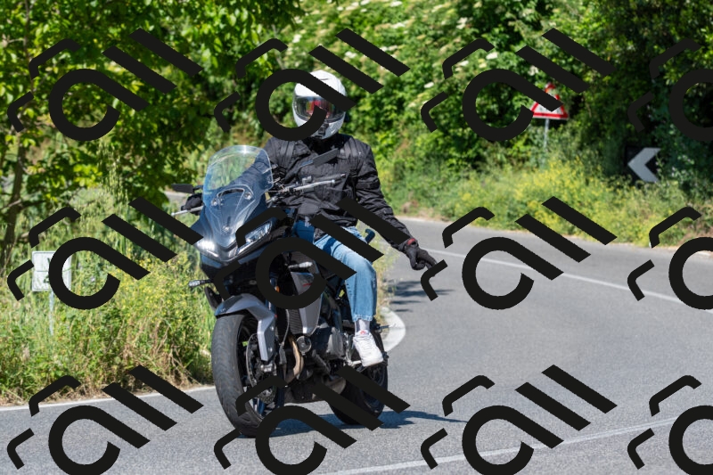 20250517095223-R013371_r1