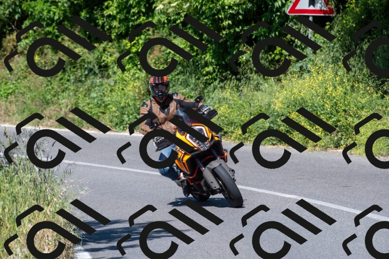 20250517101942-R013579_r1