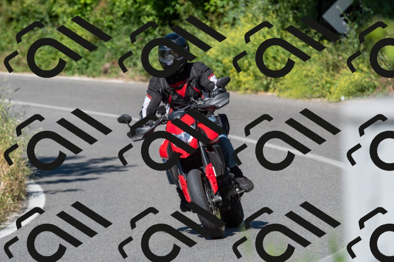 20250517102033-R013587_r1