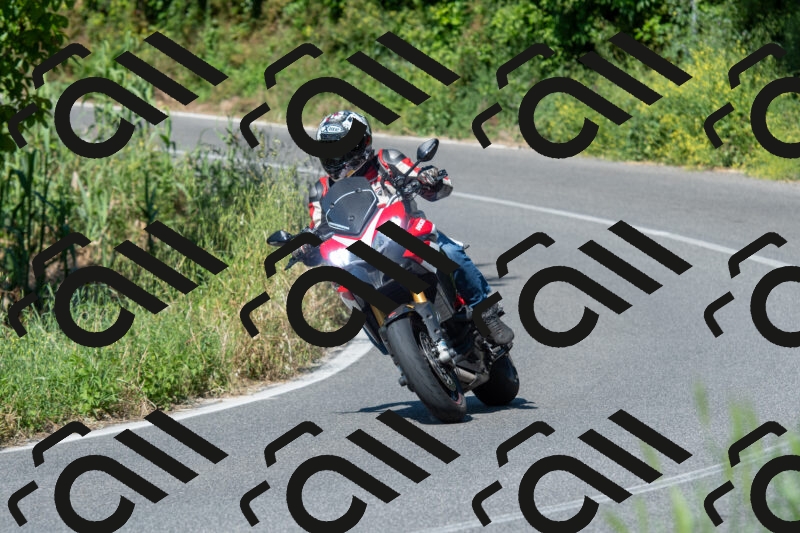 20250517102108-R013605_r1