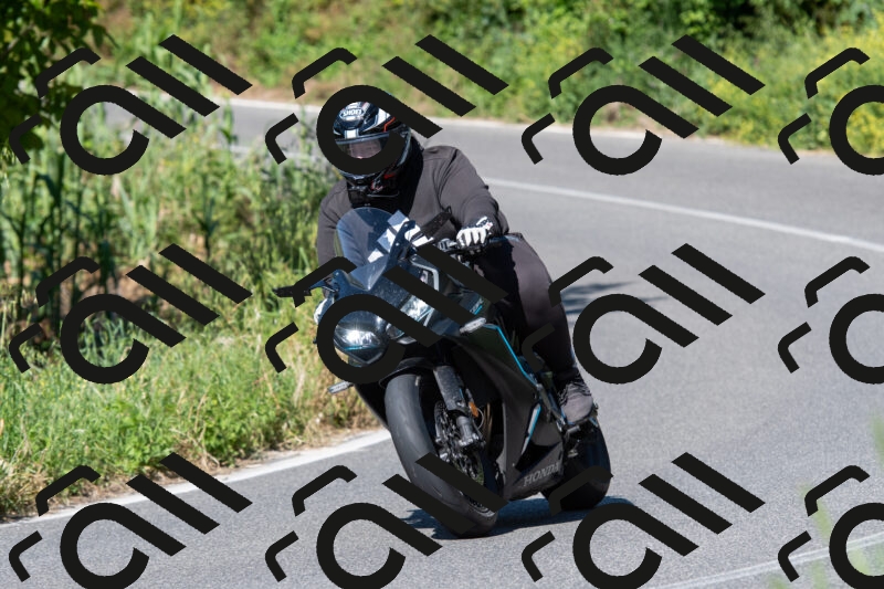 20250517102740-R013646_r1