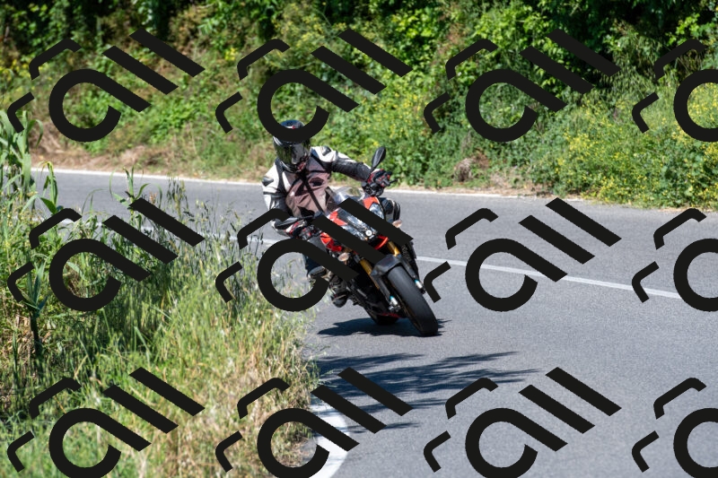 20250517103045-R013649_r1