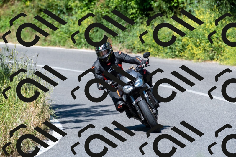 20250517103049-R013657_r1