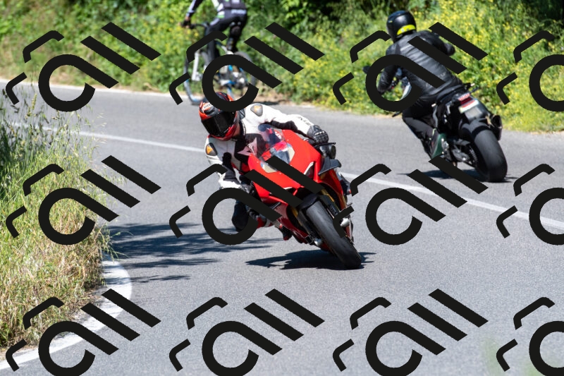 20250517103406-R01_3678_r1