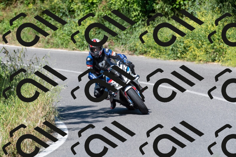 20250517103408-R01_3682_r1