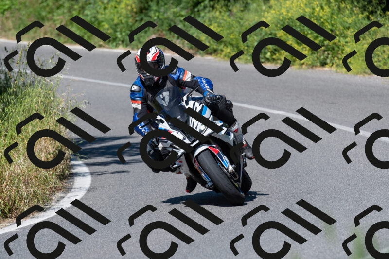 20250517103409-R01_3684_r1