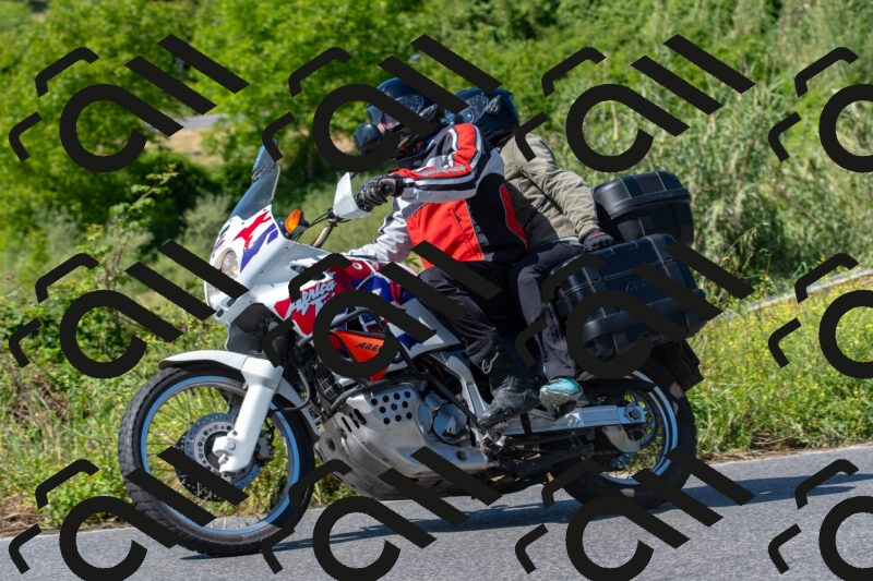 20250517105330-R01_3934_r1