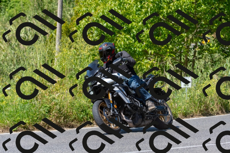 20250517110003-R01_4030_r1