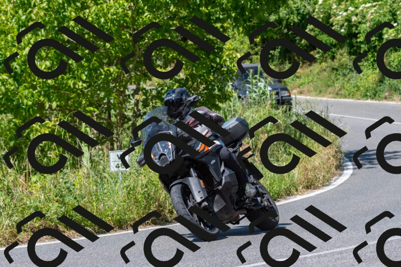 20250517110932-R01_4160_r1