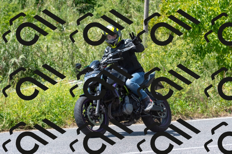 20250517121546-R01_4460_r1