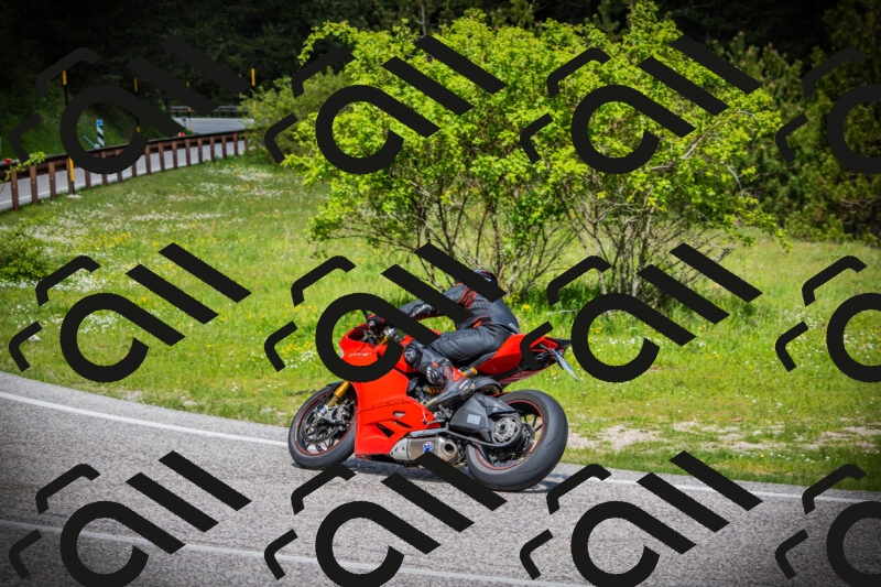 202505171018-DSC04011_c1_