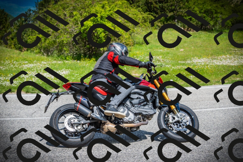 202505171022-DSC04103_c1_