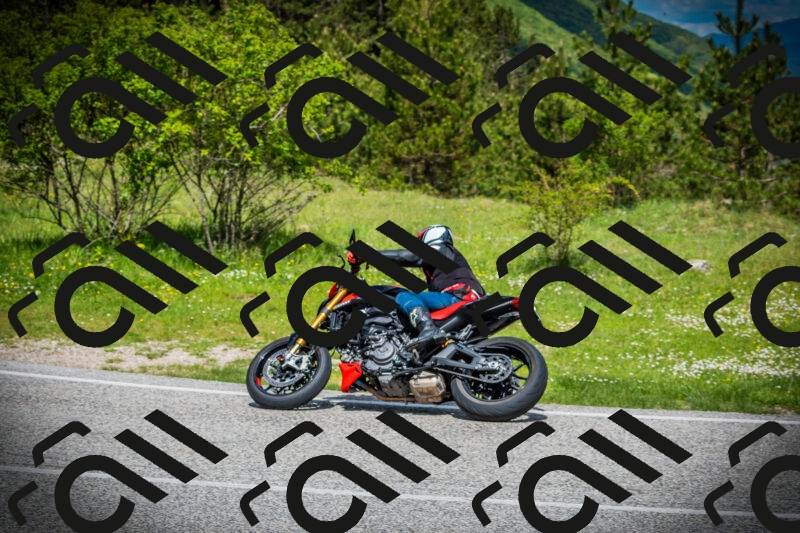 202505171032-DSC04237_c1_