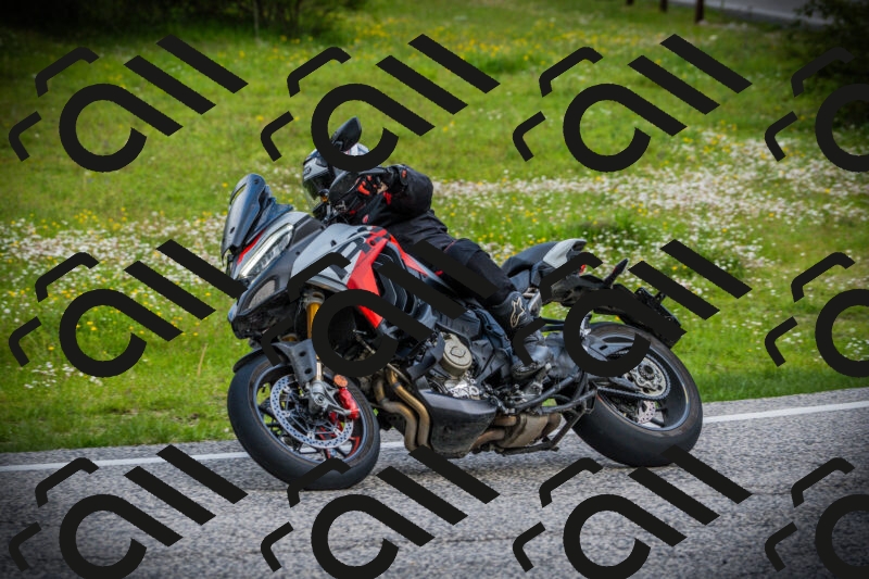 202505171107-DSC04642_c1_