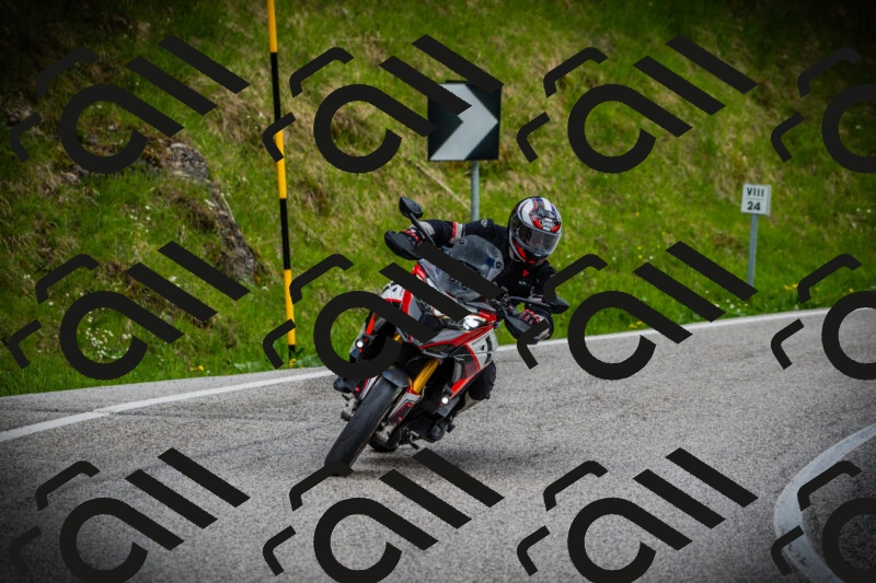 202505171142-DSC04969_c1_