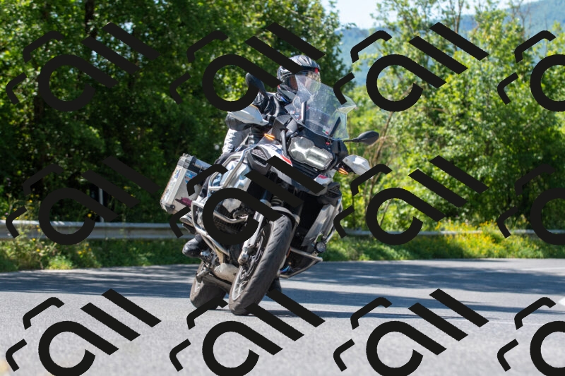 20250517104438-R028210__r2