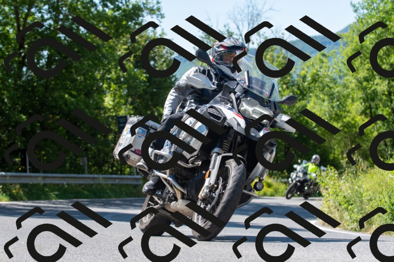 20250517104438-R028211__r2