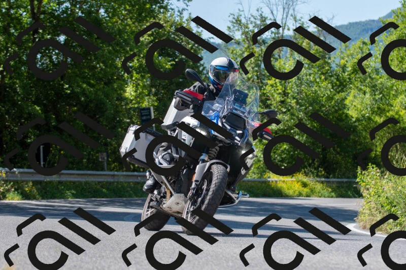 20250517104443-R028220__r2