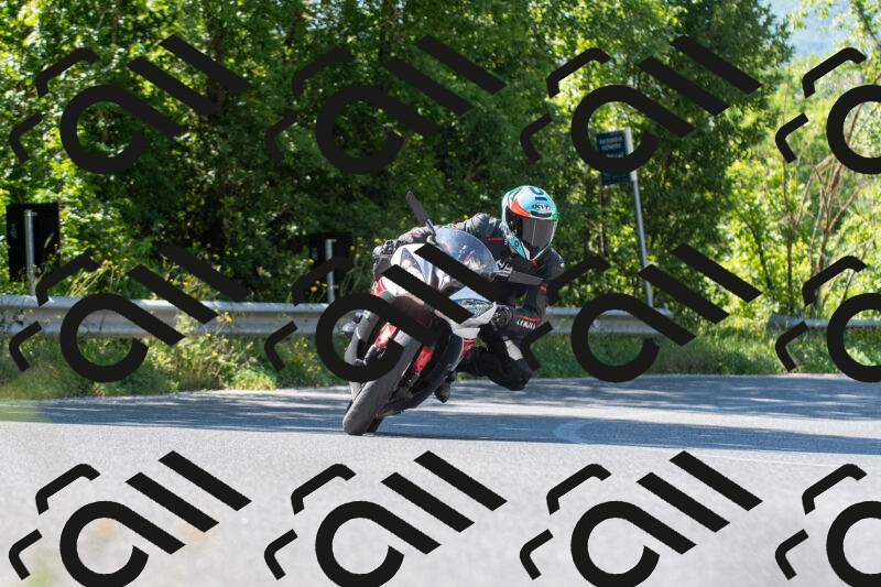 20250517105246-R028318__r2