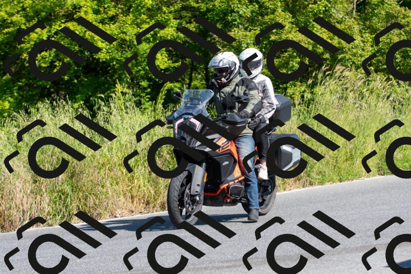 20250518093710-R028744_r2