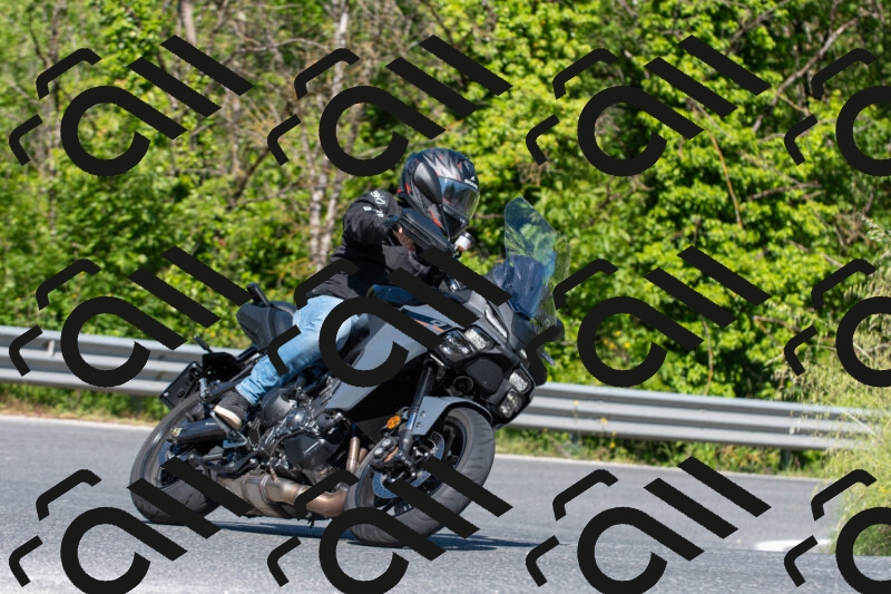 20250518094753-R028784_r2